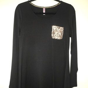 Black dress with yellow sequined pocket